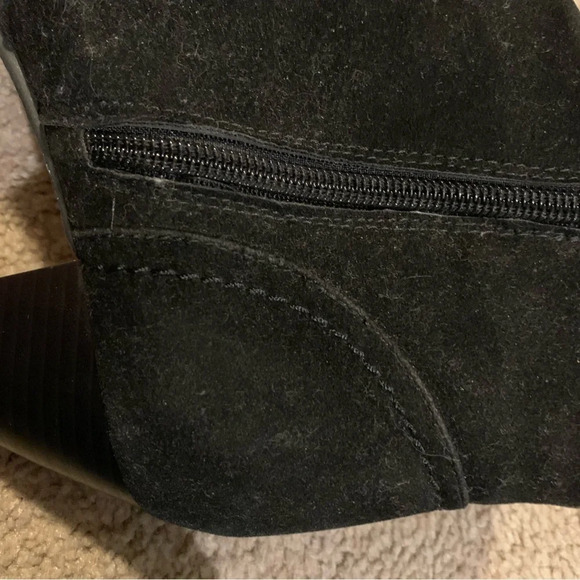 Black Suede Heeled Booties Side Zip - size small - Picture 4 of 5